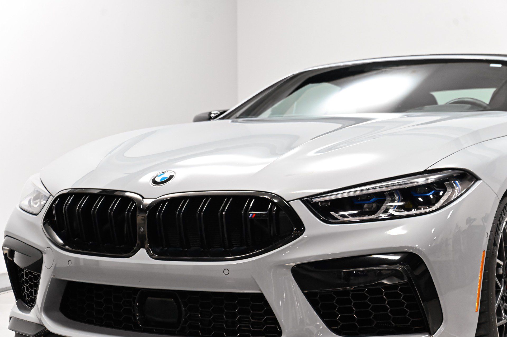 Used 2023 BMW M8 Competition AWD/4WD image 23