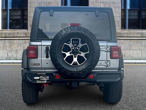 Used 2018 Jeep Wrangler Unlimited Rubicon AWD/4WD image 4