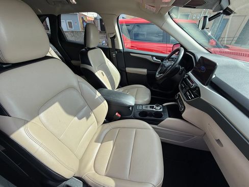 Used 2020 Ford Escape SEL FWD image 17
