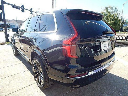 New 2026 Volvo XC90 B6 Ultra w/ Protection Package AWD/4WD image 9