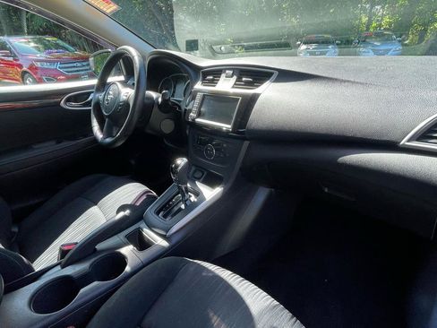 Used 2019 Nissan Sentra SV FWD image 27