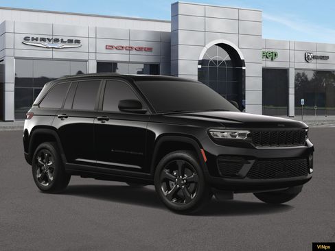 New 2025 Jeep Grand Cherokee Altitude image 11