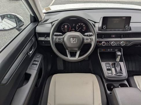 Used 2025 Honda CR-V EX image 16