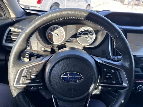 Used 2023 Subaru Forester Limited image 30