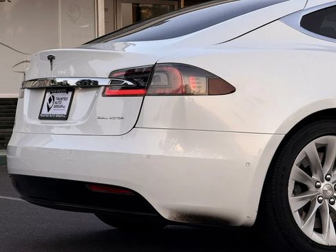 Used 2019 Tesla Model S 75D AWD/4WD image 8
