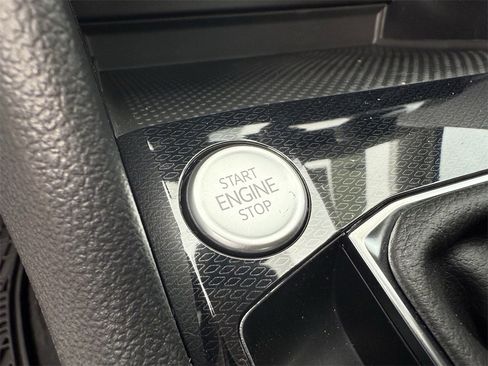 New 2026 Volkswagen Taos S image 20