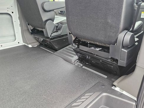 New 2025 Ford Transit 150 Low Roof image 31