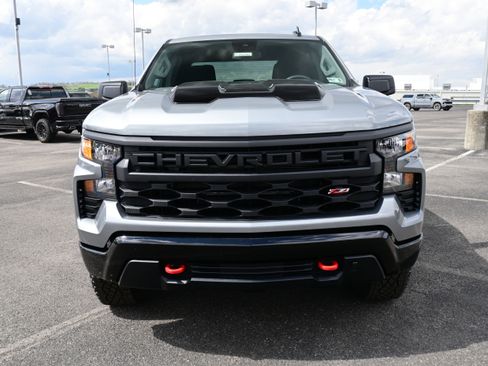 New 2026 Chevrolet Silverado 1500 Custom Trail Boss AWD/4WD image 3