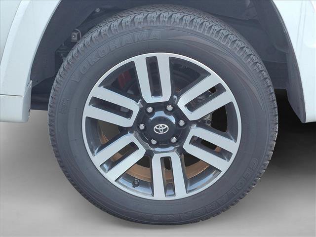 Used 2024 Toyota 4Runner Limited AWD/4WD image 13