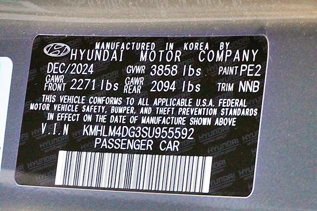 Certified 2025 Hyundai Elantra Sport FWD image 15