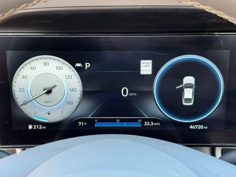 Used 2023 Hyundai Elantra SEL w/ Convenience Package FWD image 24