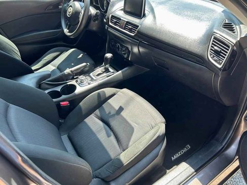 Used 2015 MAZDA MAZDA3 i Sport FWD image 15