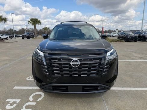 New 2026 Nissan Pathfinder SV image 9