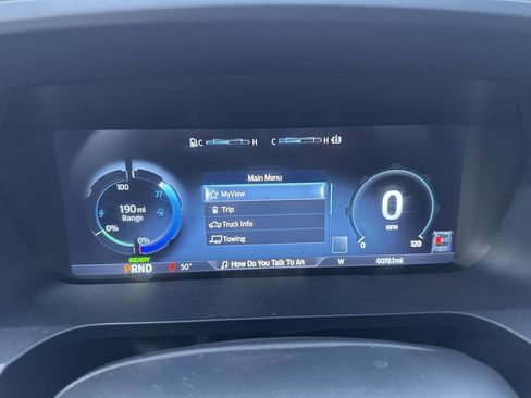 Used 2025 Ford F150 Lightning Flash image 10