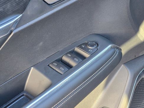 Certified 2025 GMC Acadia Elevation image 22