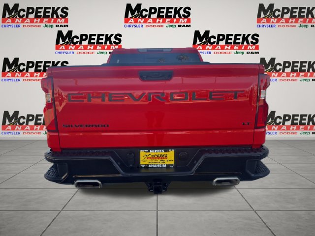 Used 2023 Chevrolet Silverado 1500 LT Trail Boss w/ Convenience Package II AWD/4WD image 4