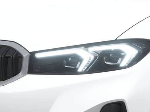 Used 2026 BMW 330i Sedan RWD image 6