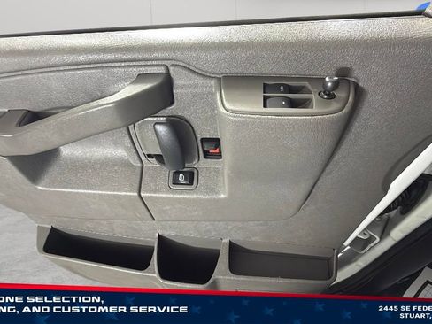 Used 2024 Chevrolet Express 2500 w/ Driver Convenience Package RWD image 16
