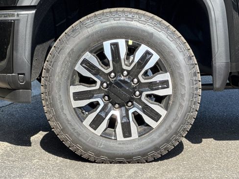 New 2026 GMC Sierra 2500 Denali Ultimate AWD/4WD image 25