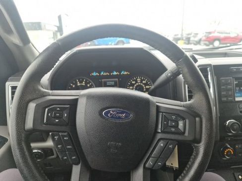 Used 2015 Ford F150 XLT w/ Equipment Group 301A Mid image 15