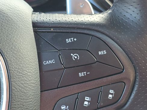 Used 2023 Dodge Durango R/T image 12