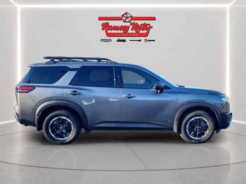 Used 2024 Nissan Pathfinder Rock Creek image 6