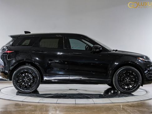 Used 2024 Land Rover Range Rover Evoque Dynamic SE image 9