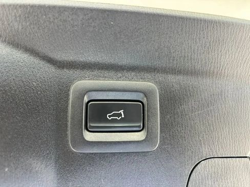 Used 2018 MAZDA CX-9 Grand Touring AWD/4WD image 16