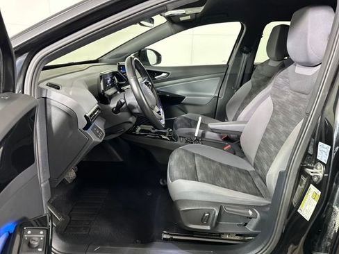 Used 2022 Volkswagen ID.4 Pro image 11