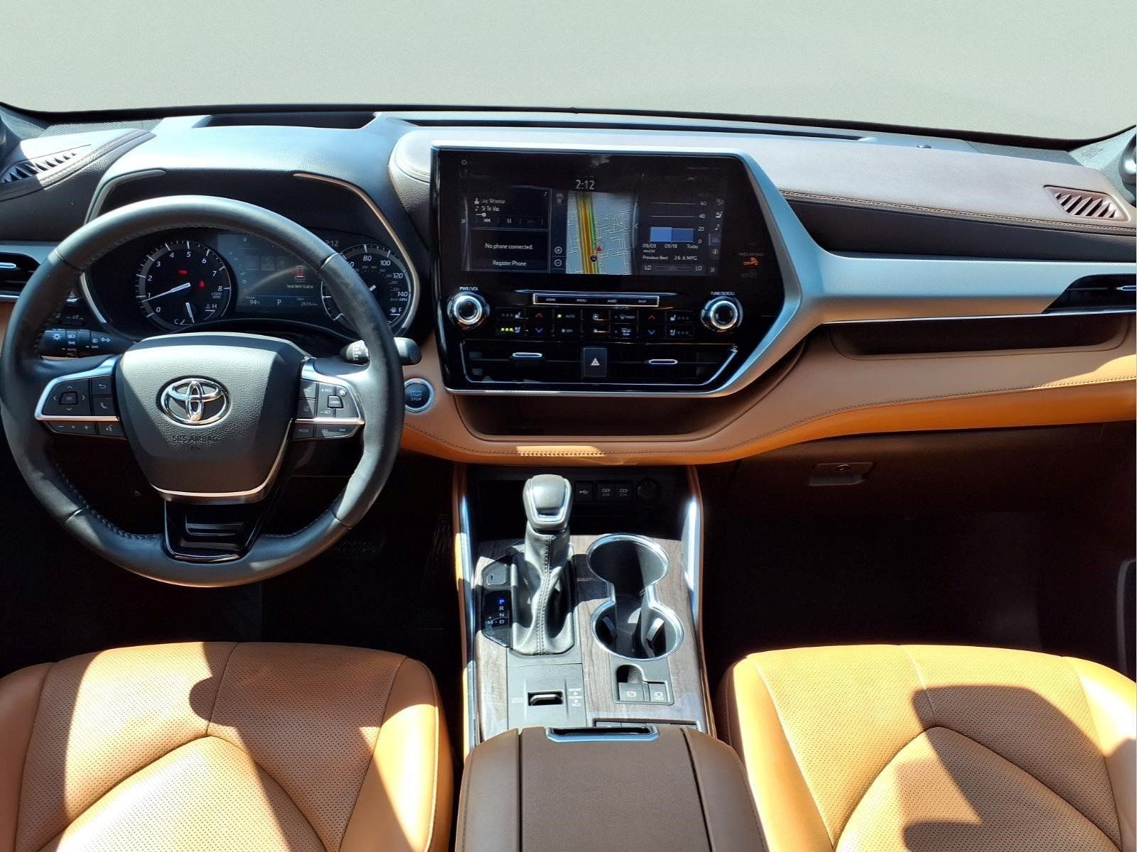 Used 2021 Toyota Highlander Platinum FWD image 14