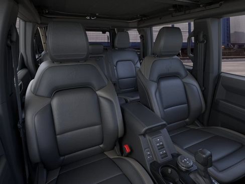 New 2026 Ford Bronco Outer Banks AWD/4WD image 11