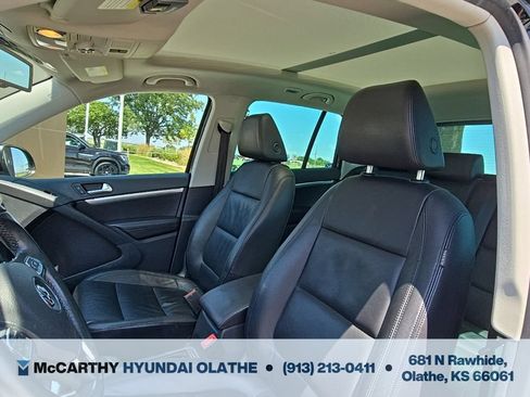 Used 2012 Volkswagen Tiguan S AWD/4WD image 5
