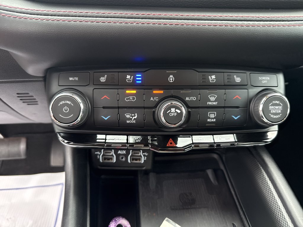 Used 2022 Dodge Durango R/T RWD image 25