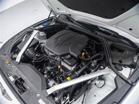 New 2026 Genesis G70 2.5T image 11