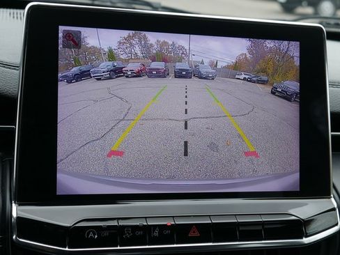 Used 2022 Jeep Compass High Altitude image 18