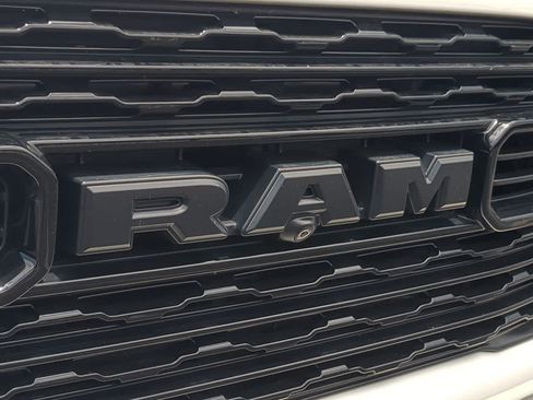 Used 2022 RAM 2500 Limited w/ Night Edition AWD/4WD image 12