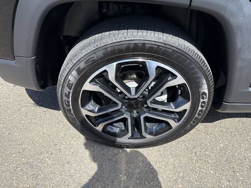 Used 2022 Jeep Compass Limited AWD/4WD image 30
