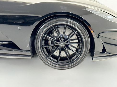 Used 2021 Ferrari 812 GTS RWD image 37