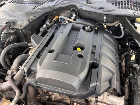 Used 2020 Ford Mustang Premium RWD image 28