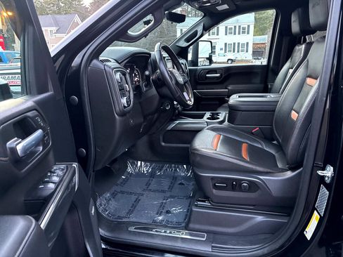 Used 2021 GMC Sierra 3500 AT4 w/ AT4 Premium Plus Package image 10