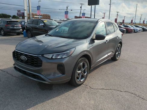 Used 2024 Ford Escape ST-Line image 4
