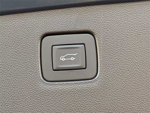 Used 2025 Buick Envista Avenir image 10