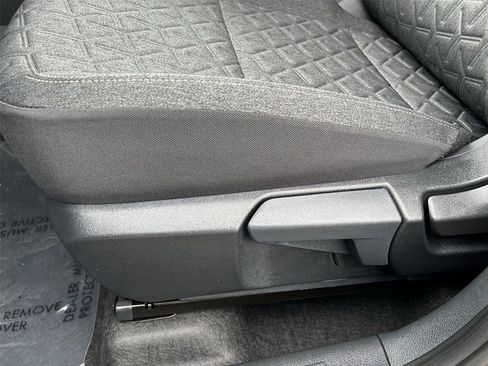 New 2026 Nissan Kicks SV FWD image 21