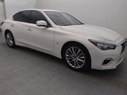 Used 2019 INFINITI Q50 Luxe w/ Essential Package (3.0T Luxe) RWD image 11