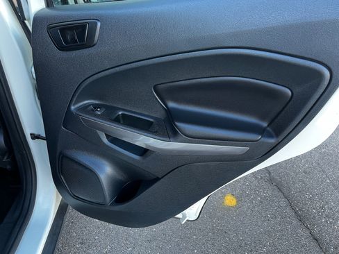 Used 2021 Ford EcoSport SES image 28