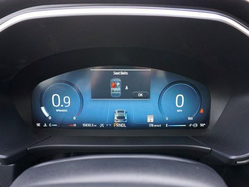 Used 2025 Ford Escape Platinum image 39