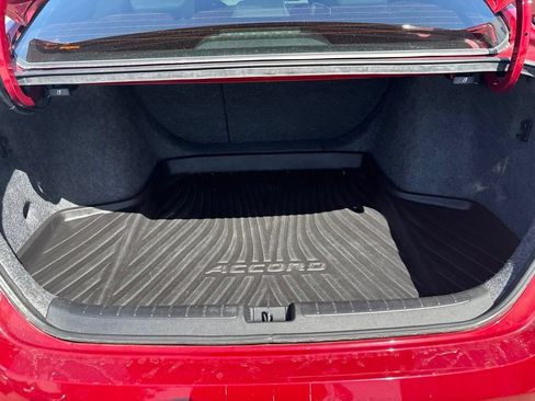 Used 2020 Honda Accord EX image 41