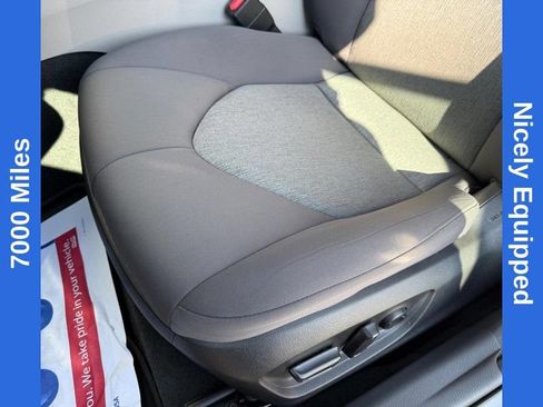 Used 2022 Toyota Camry LE FWD image 17
