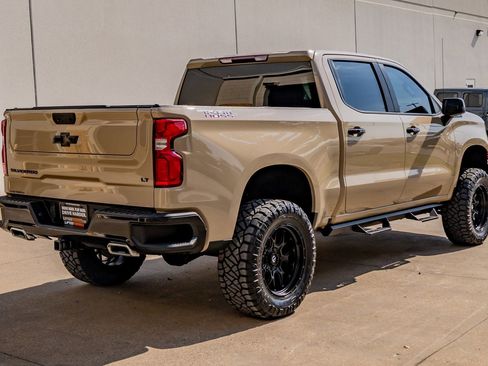 Used 2023 Chevrolet Silverado 1500 LT Trail Boss w/ Protection Package image 10