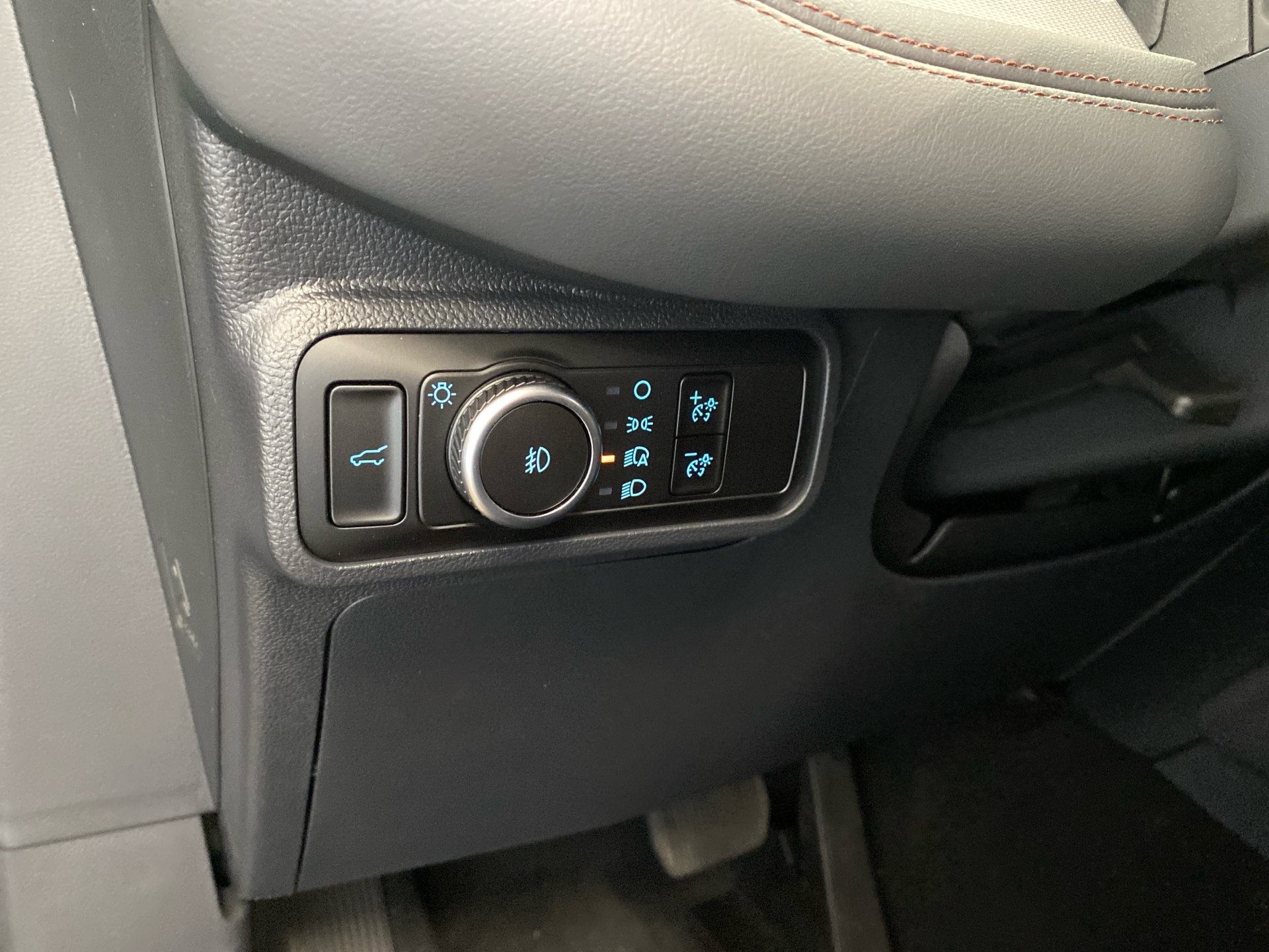 New 2026 Ford Explorer Active w/ Active Comfort Package AWD/4WD image 19